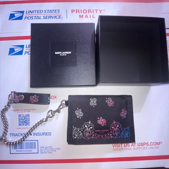 Brand New Saint Laurent Paris A bandanna Velcro wallet from the UK - Picture 1 of 12